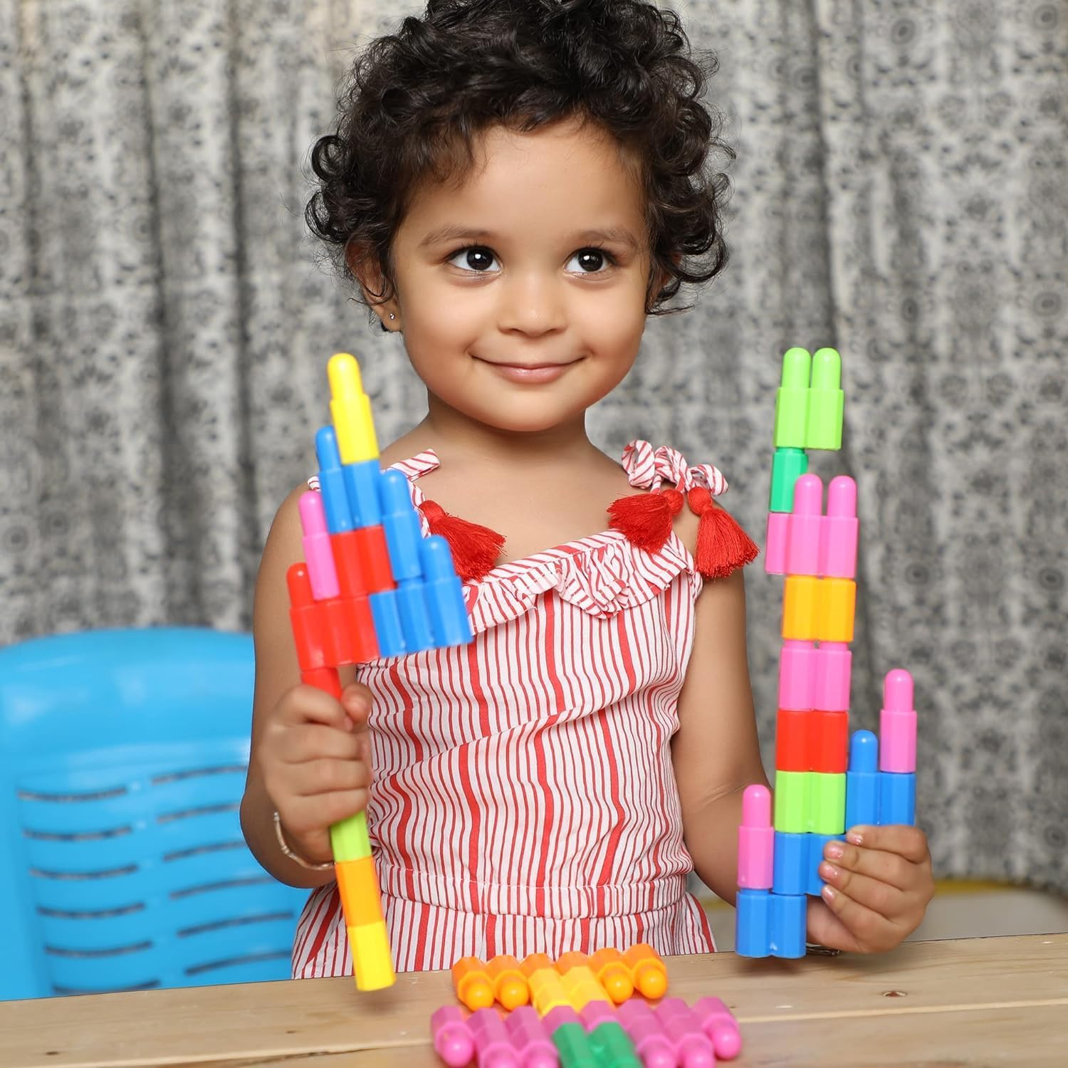 VERAT 53 Pcs Animals Figure Mini Jungle Toys Set Realistic Wild Plastic Animal Learning Party Favors for Boys Girls Kids Toddlers Forest Small Playset Cupcake Topper Safari Animals Figures