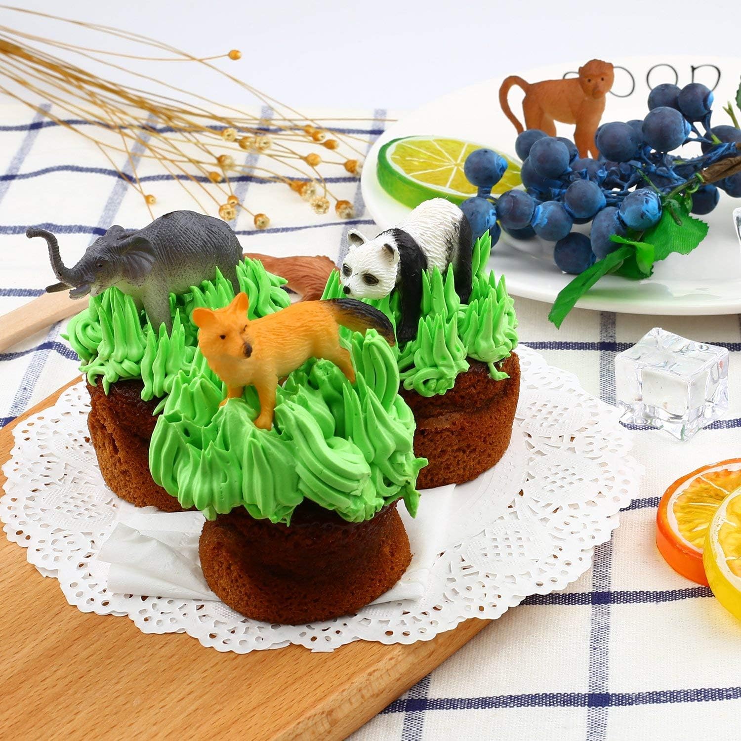 VERAT 53 Pcs Animals Figure Mini Jungle Toys Set Realistic Wild Plastic Animal Learning Party Favors for Boys Girls Kids Toddlers Forest Small Playset Cupcake Topper Safari Animals Figures